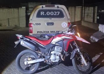 Homem é preso com motocicleta roubada durante abordagem no Parque da Cidade, em Feira de Santana