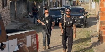 Polícia Civil cumpre mandados em investigação sobre desaparecimento de jovens em Anguera