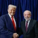 Lula se reúne com Donald Trump na Malásia e pede suspensão imediata de tarifas contra o Brasil