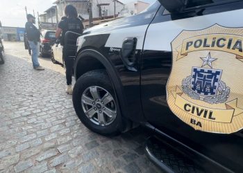 Operação Muralha reforça segurança em Feira de Santana após ação no Rio; PM prende homem e recupera veículo furtado