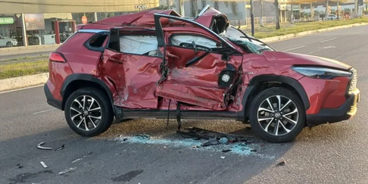 Empresário morre em grave colisão entre carro e ônibus em Feira de Santana