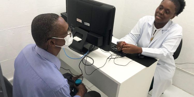 Novembro Azul: Feira reforça ações de prevenção e amplia atendimento à saúde do homem