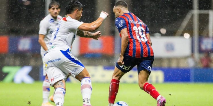 Bahia perde em casa para o Fortaleza em jogo movimentado e deixa o G-5 do Brasileirão