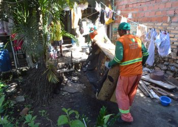 Feira de Santana realiza Dia “D” de combate à dengue com ação de Bota Fora no bairro Cidade Nova