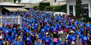 Feira de Santana realiza III Caminhada do Amor em apoio às campanhas Outubro Rosa e Novembro Azul