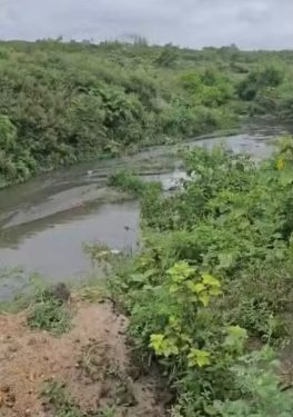 Família encontra corpo de jovem desaparecido no bairro Muchila, em Feira de Santana
