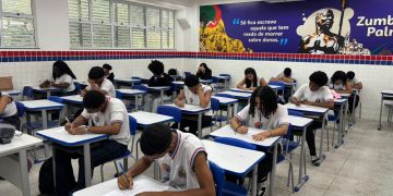 Bahia mobiliza mais de 400 mil estudantes para o ENEM 2025