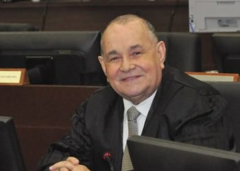 Ex-presidente do TJ-BA, desembargador Gesivaldo Britto morre aos 80 anos em Salvador