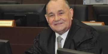 Ex-presidente do TJ-BA, desembargador Gesivaldo Britto morre aos 80 anos em Salvador