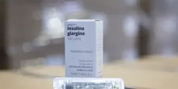 Brasil recebe 2 milhões de unidades de insulina glargina e inicia produção nacional do medicamento