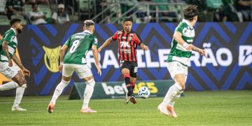 Vitória segura empate sem gols contra o Palmeiras e segue na zona de rebaixamento