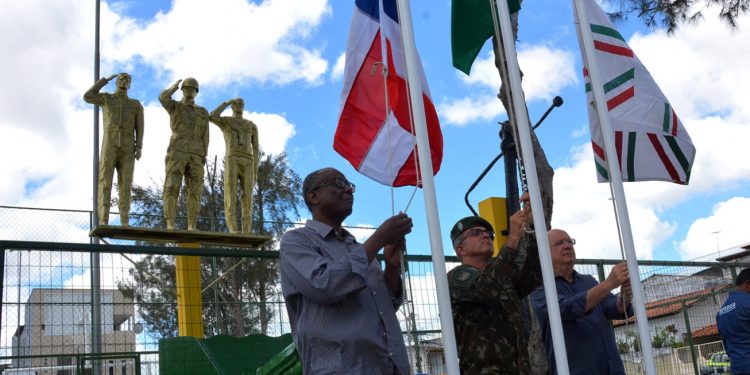 Feira de Santana reinaugura Praça dos Ex-Combatentes
