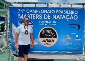 Nadador feirense conquista duas medalhas no Campeonato Brasileiro Master de Natação em Fortaleza