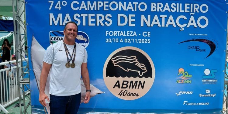 Nadador feirense conquista duas medalhas no Campeonato Brasileiro Master de Natação em Fortaleza
