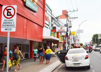 Feira de Santana ganha novas áreas de embarque e desembarque para melhorar o trânsito
