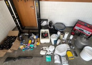 Polícia desarticula laboratório de refino de cocaína em Feira de Santana