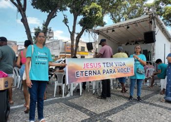 Dia da Bíblia reúne evangélicos no Natal Encantado 2025