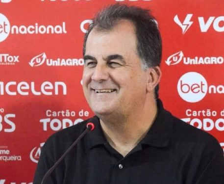 Fábio Mota é reeleito presidente do Esporte Clube Vitória com ampla vantagem