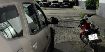 🚔 65ª CIPM registra duas ocorrências e apreende drogas e motocicleta adulterada em Feira de Santana
