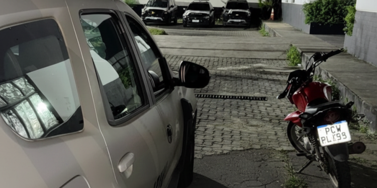 🚔 65ª CIPM registra duas ocorrências e apreende drogas e motocicleta adulterada em Feira de Santana