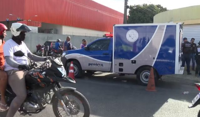 Jovem de 21 anos morre após colisão entre moto e carro em Feira de Santana
