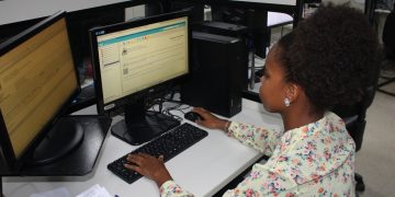 Partiu Estágio convoca 1.066 estudantes para atuar em órgãos públicos da Bahia