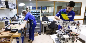 MEC lança programa que troca juros da dívida por investimentos em educação técnica