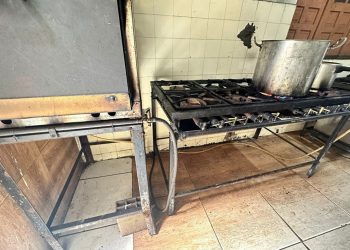 Vigilância Sanitária interdita restaurante na Getúlio Vargas
