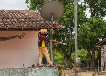 Brasil Antenado leva TV digital gratuita a famílias da Bahia