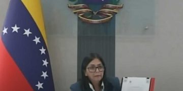 Suprema Corte da Venezuela determina que Delcy Rodríguez assuma presidência interina