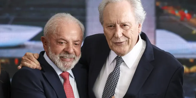 Ricardo Lewandowski pede demissão do Ministério da Justiça