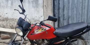 PETO da 66ª CIPM prende suspeito por tráfico e apreende moto em Amélia Rodrigues