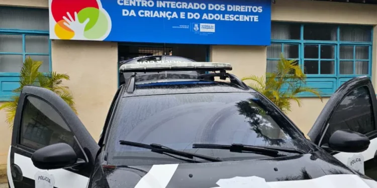 Polícia cumpre mandado contra suspeito de crimes cibernéticos envolvendo crianças em Vitória da Conquista
