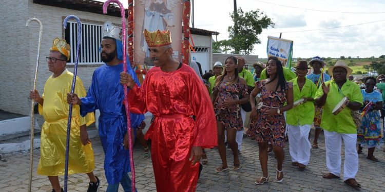 Fé, cultura e música marcam a tradicional Festa de Reis de Tiquaruçu