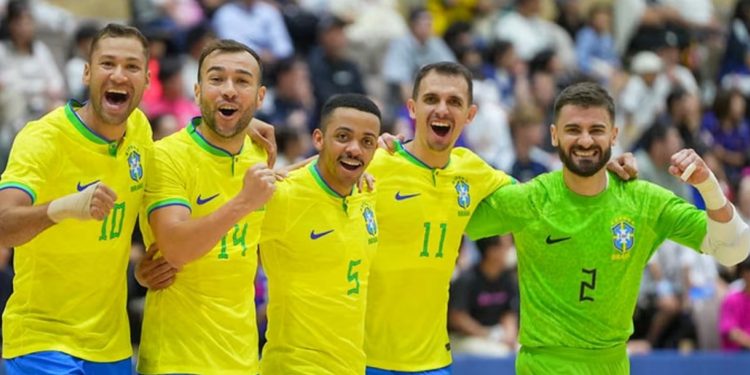 Brasil estreia com empate diante da Colômbia na Copa América de Futsal