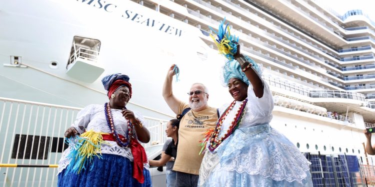 Turismo da Bahia cresce acima da média nacional e consolida 7ª alta consecutiva