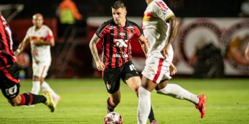 Vitória goleia a Juazeirense, embala no Baianão e chega confiante para o Ba-Vi