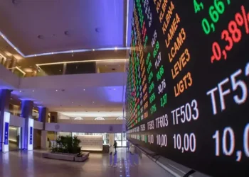 Mercado financeiro dispara com alívio global e Brasil vive dia histórico