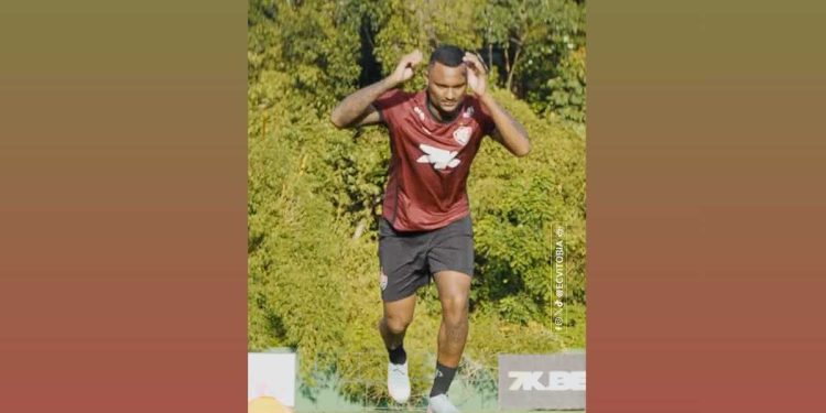 Vitória anuncia novo zagueiro às vésperas do clássico Ba-Vi