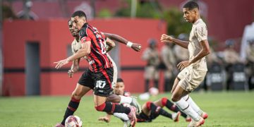 Ba-Vi na final! Vitória supera Jacuipense nos pênaltis e garante vaga na decisão